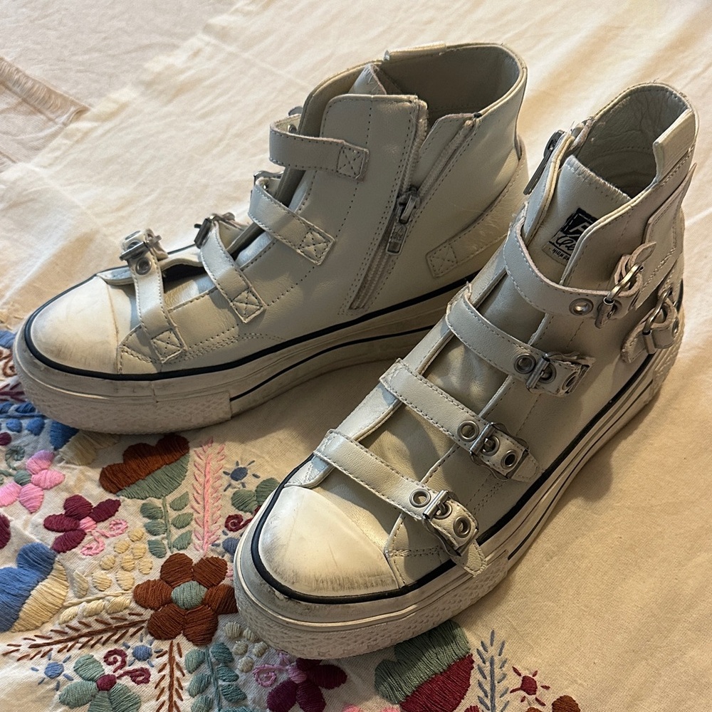 Ash Razor Women's ‘distressed’ White Leather Buckle High-Top Sneakers